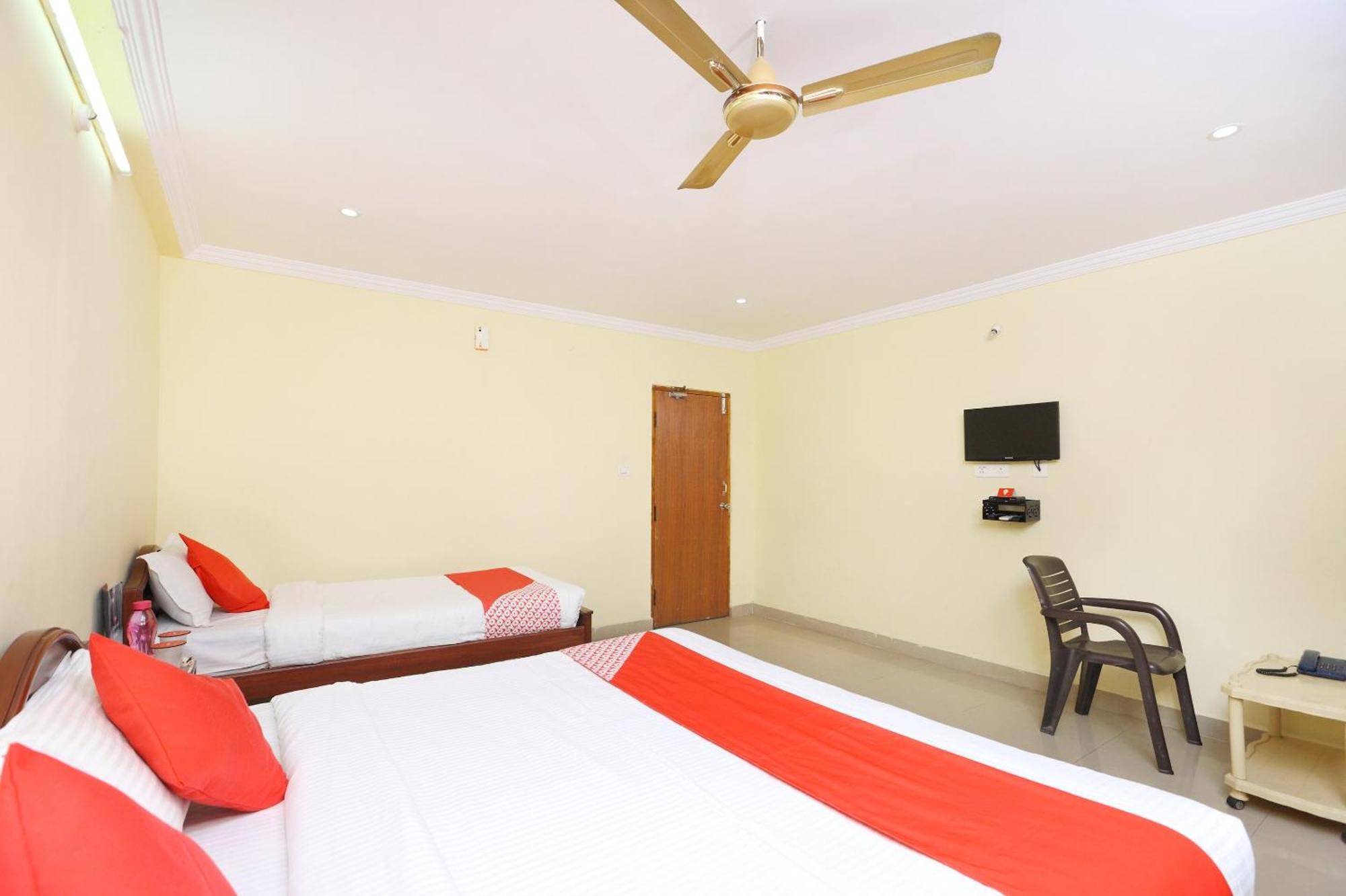 Hotel O Skv Grand Tirupati Exterior photo